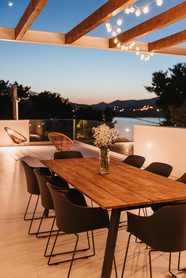 High View House Villa Donji Okrug  0*, Donji Okrug (Ciovo)